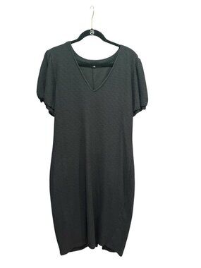 Saint & Sofia Black Short Sleeved Dress